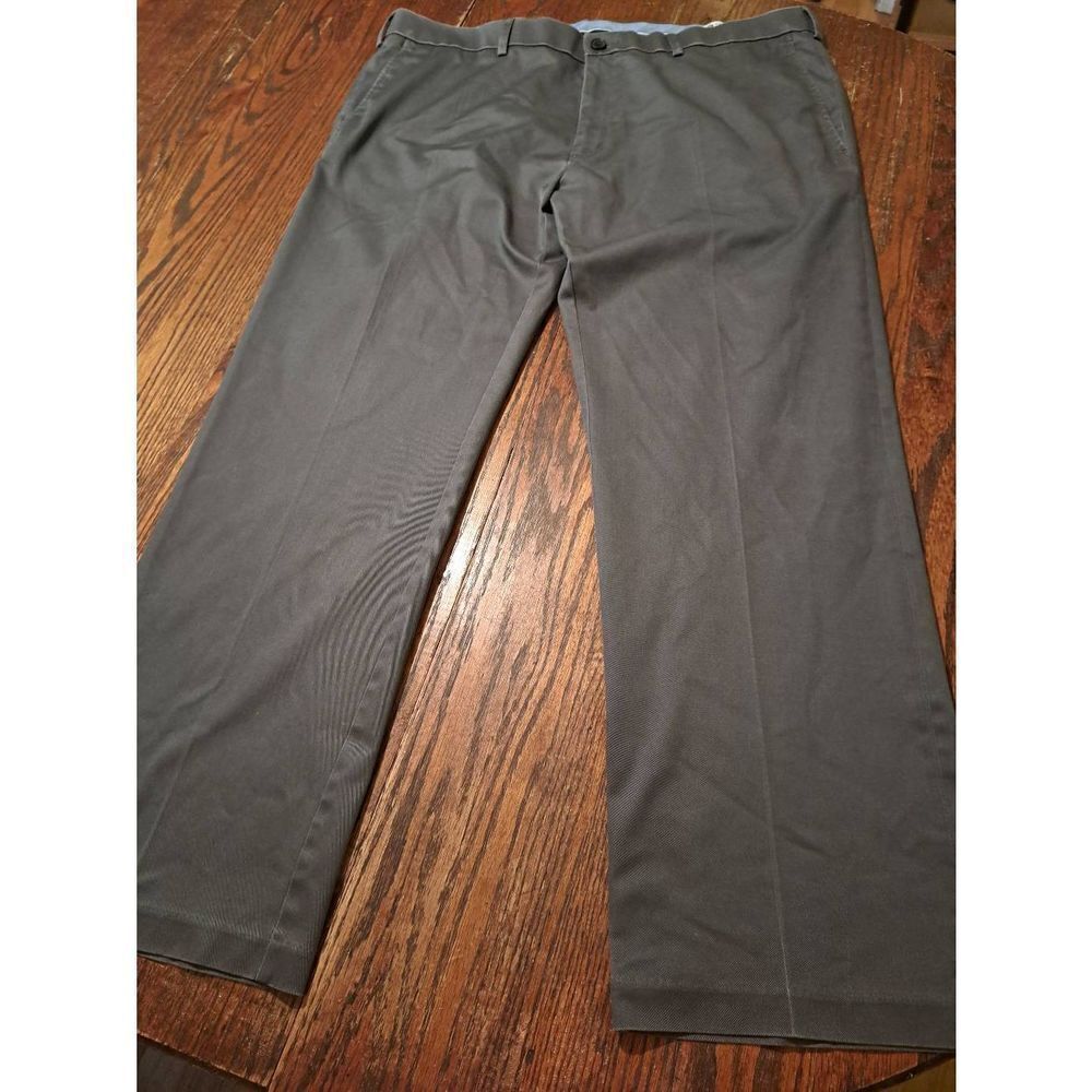 40x30 Haggar Grey Straight Fit Premium No Iron Khaki Pants Flat Front Pleat Leg